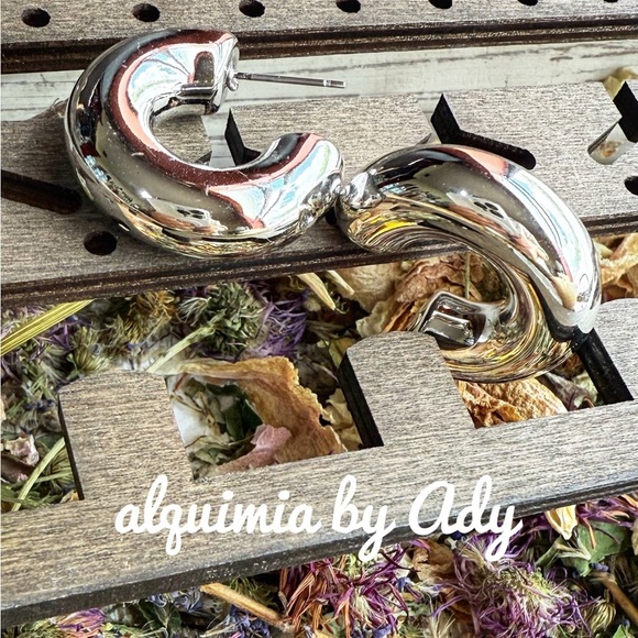 Big silver statement chunky hoops earrings oversized - Picture 1 of 4